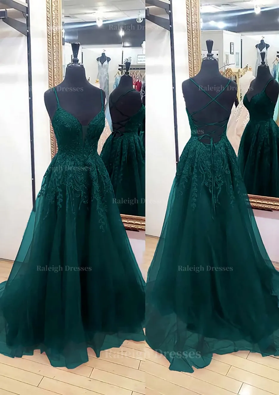 A-line V Neck Sleeveless Chapel Train Tulle Prom Dress With Appliqued Lace