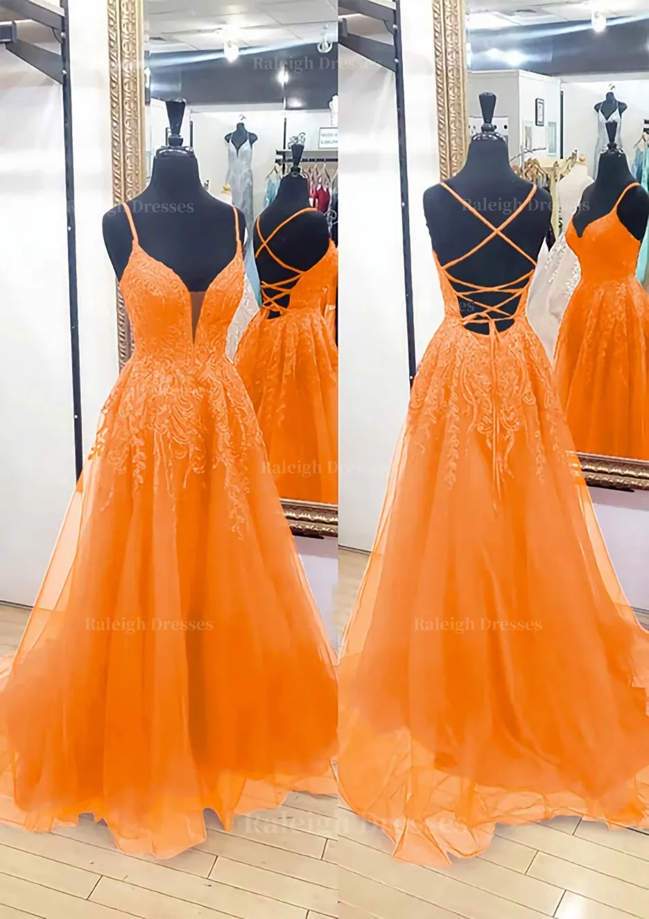 A-line V Neck Sleeveless Chapel Train Tulle Prom Dress With Appliqued Lace