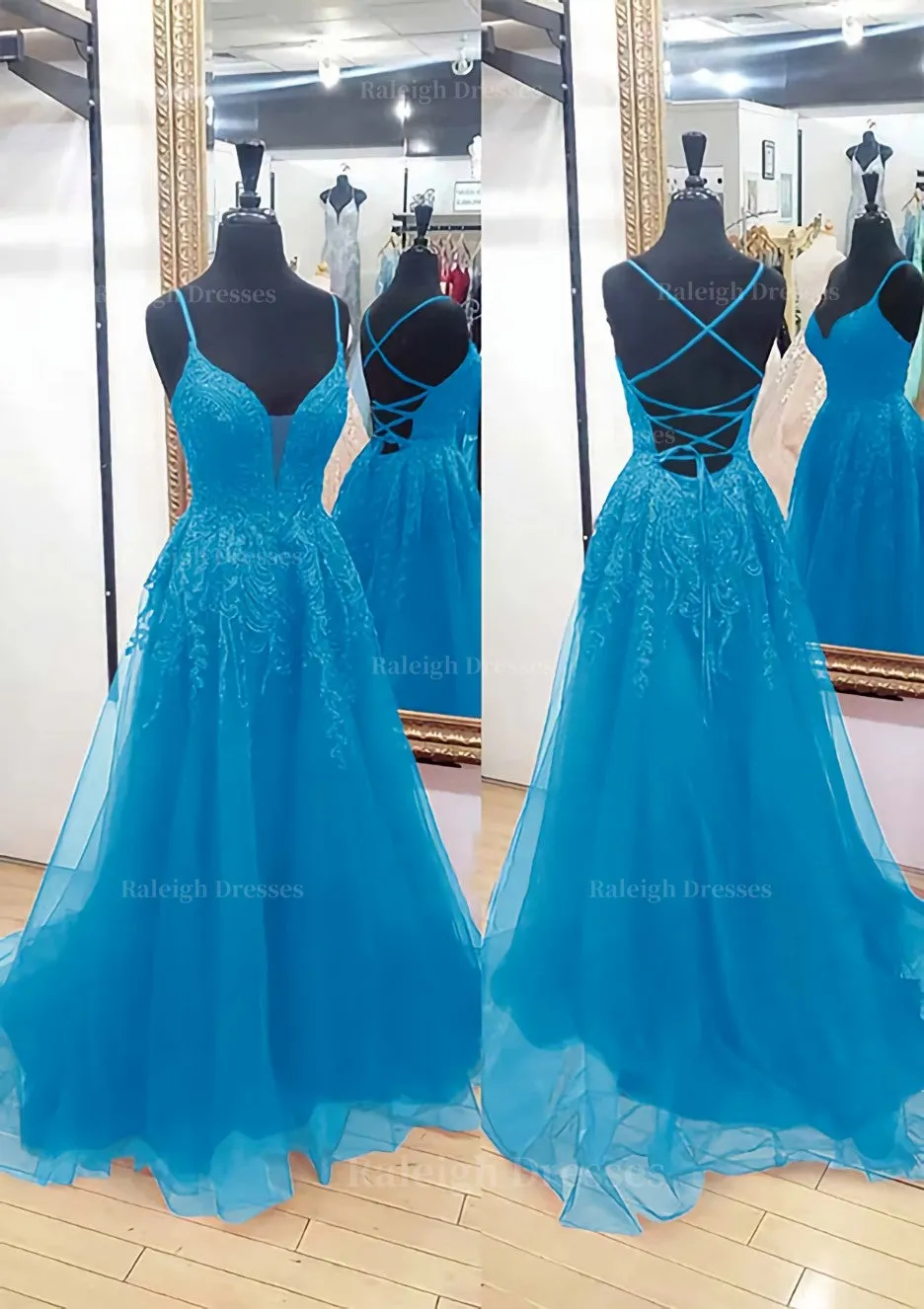 A-line V Neck Sleeveless Chapel Train Tulle Prom Dress With Appliqued Lace