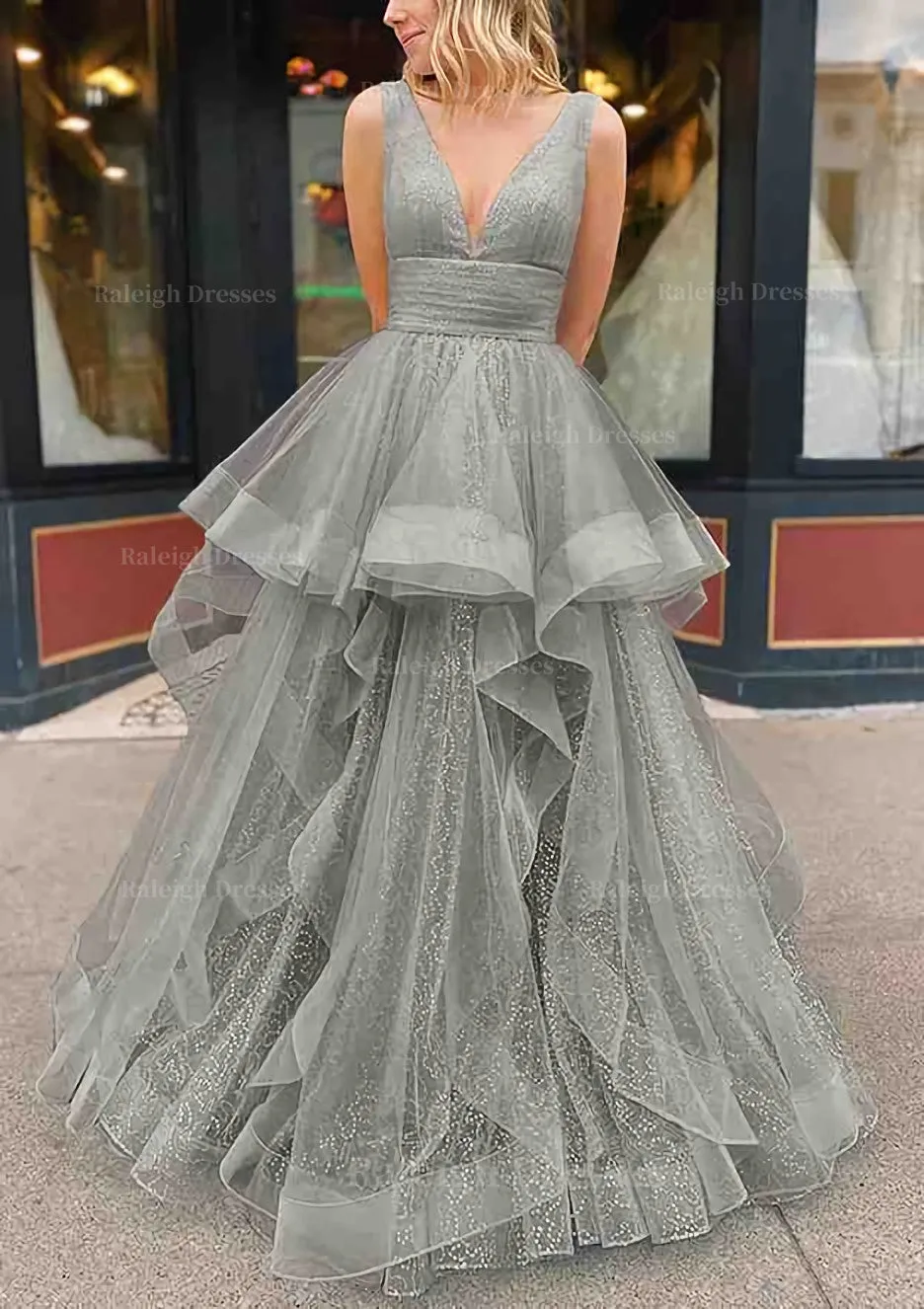 A-line V Neck Sleeveless Long/Floor-Length Tulle Glitter Prom Dress With Pleated