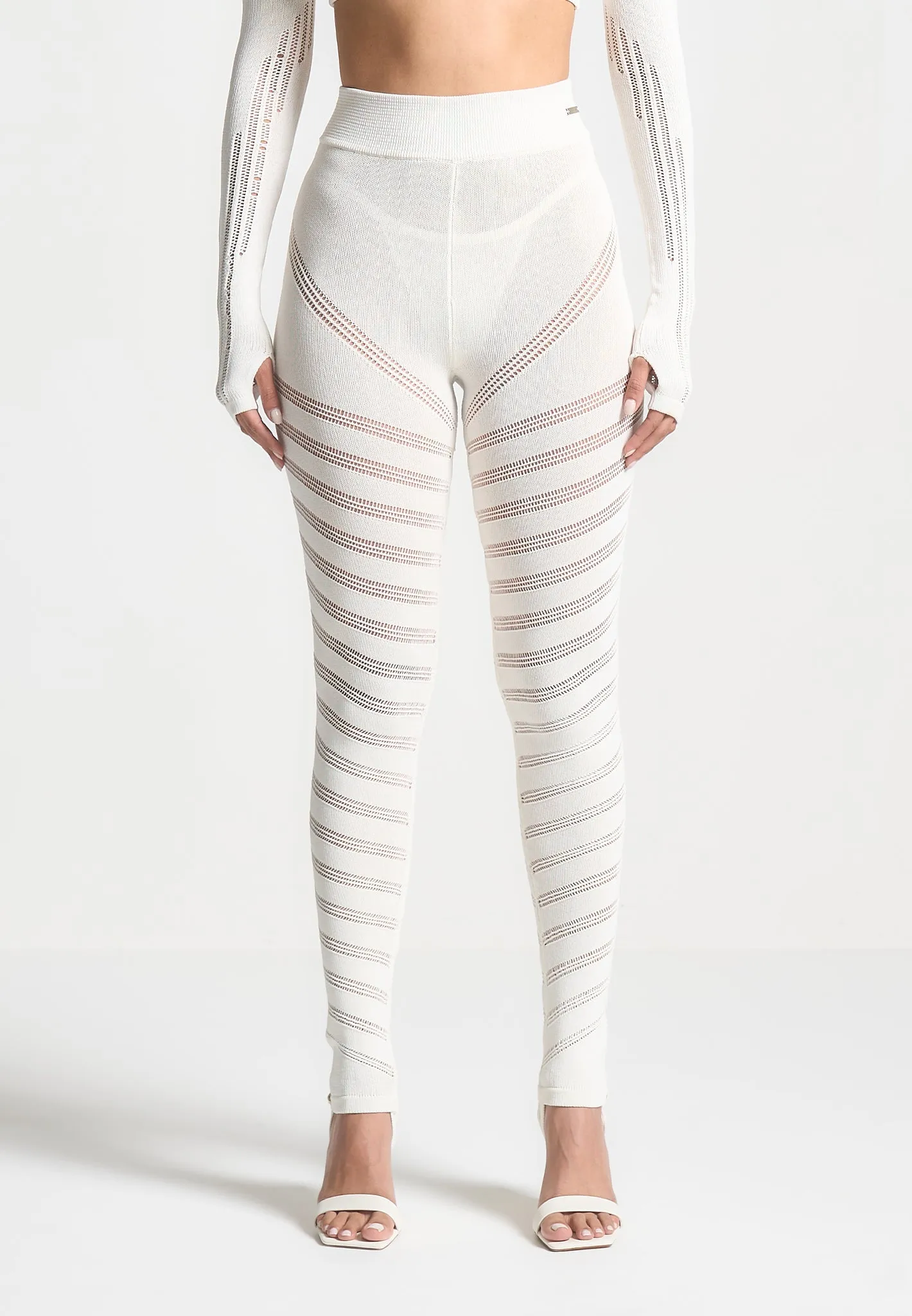 High Waisted Knitted Spiral Contour Leggings - White