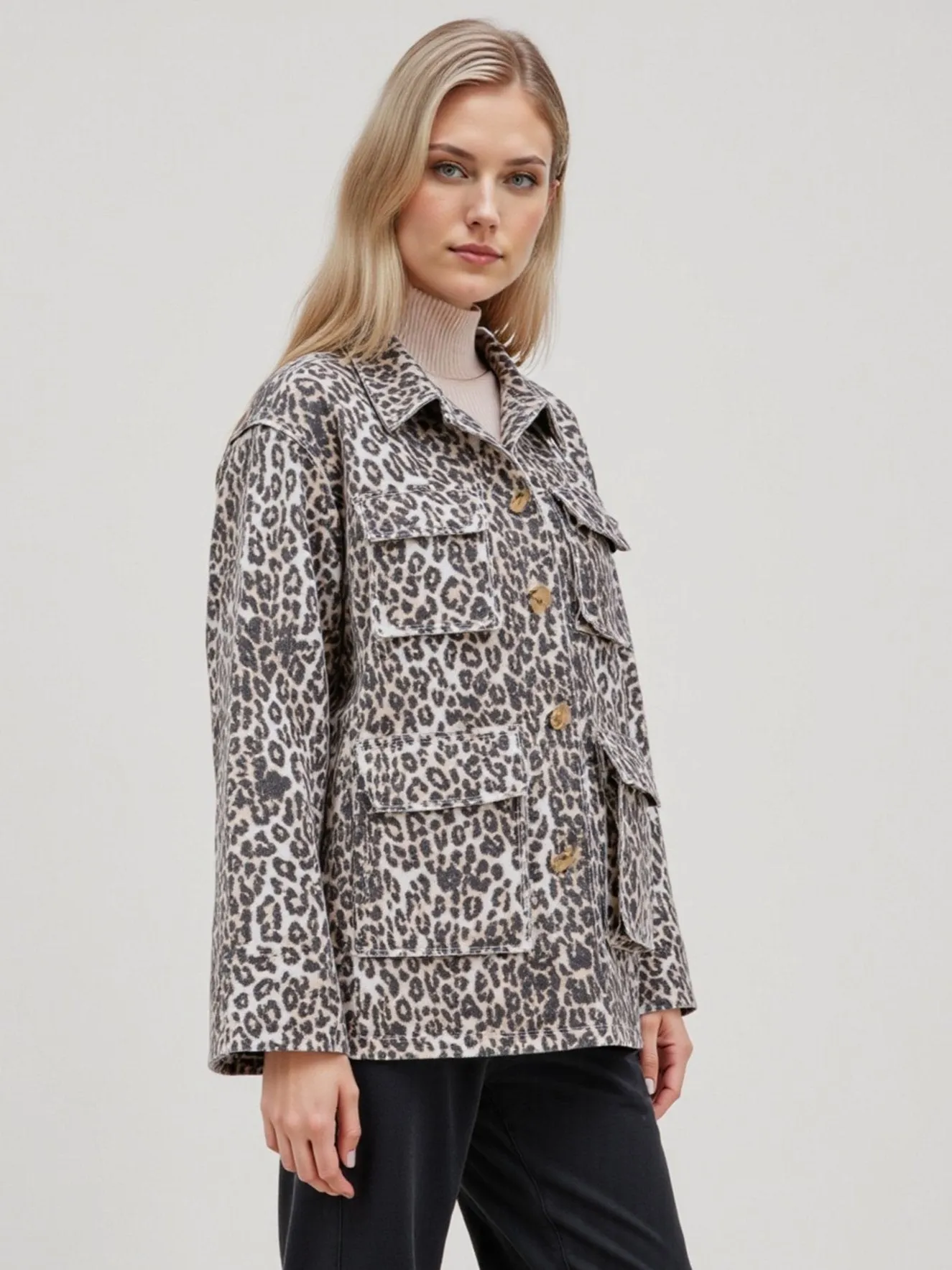 Long Sleeves Denim Leopard Barn Jacket