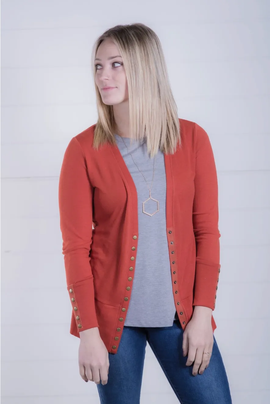 Reason To Smile Snap Cardigan - Rust