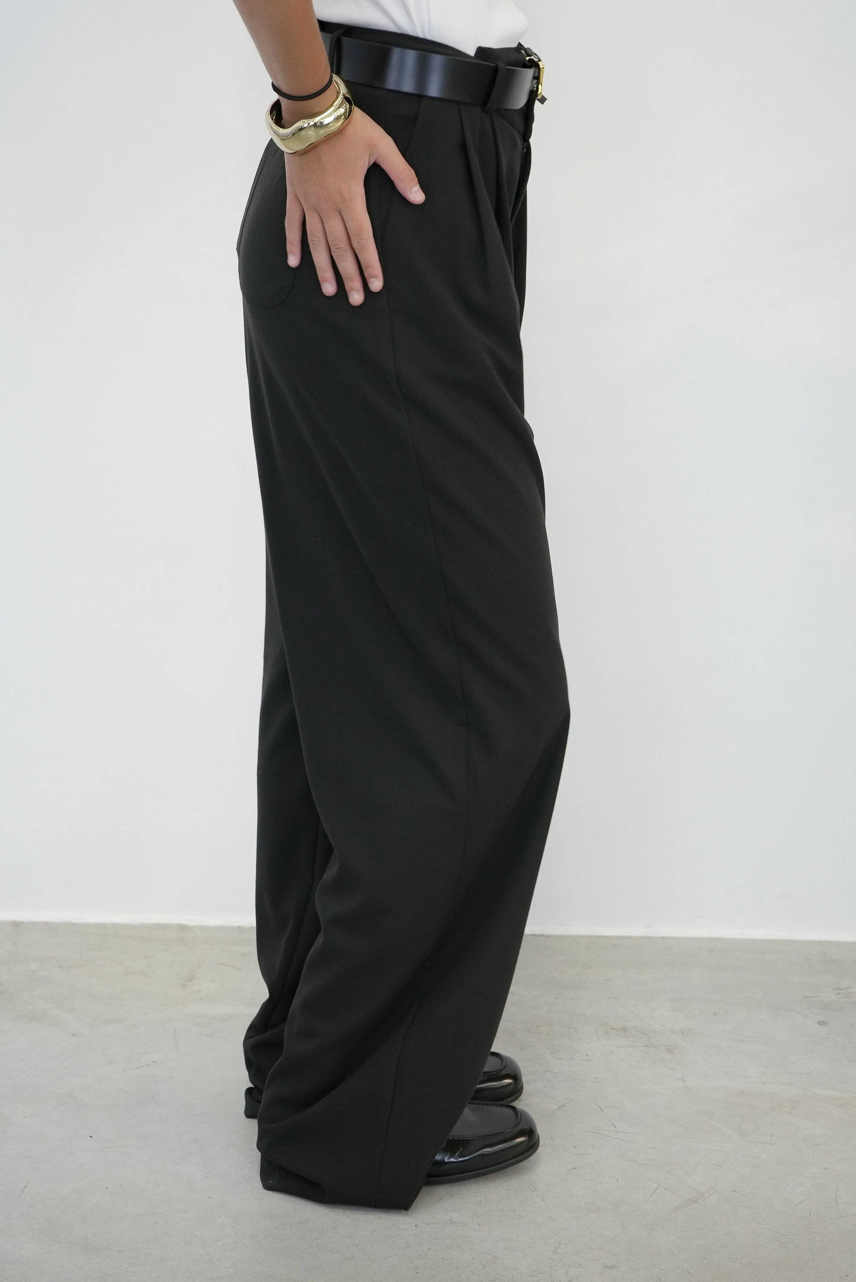 TITOU ASYMMETRIC WIDE LEG PANTS